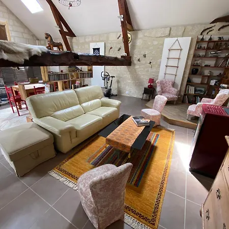 Maison Au Calme Avec Piscine *