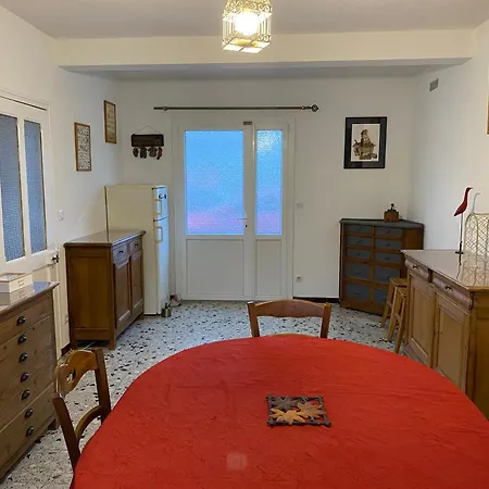 Maison Au Calme Avec Piscine Holiday home Bucy-le-Long