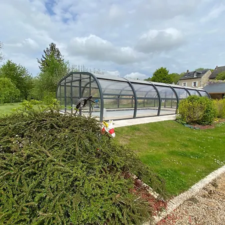 Maison Au Calme Avec Piscine *